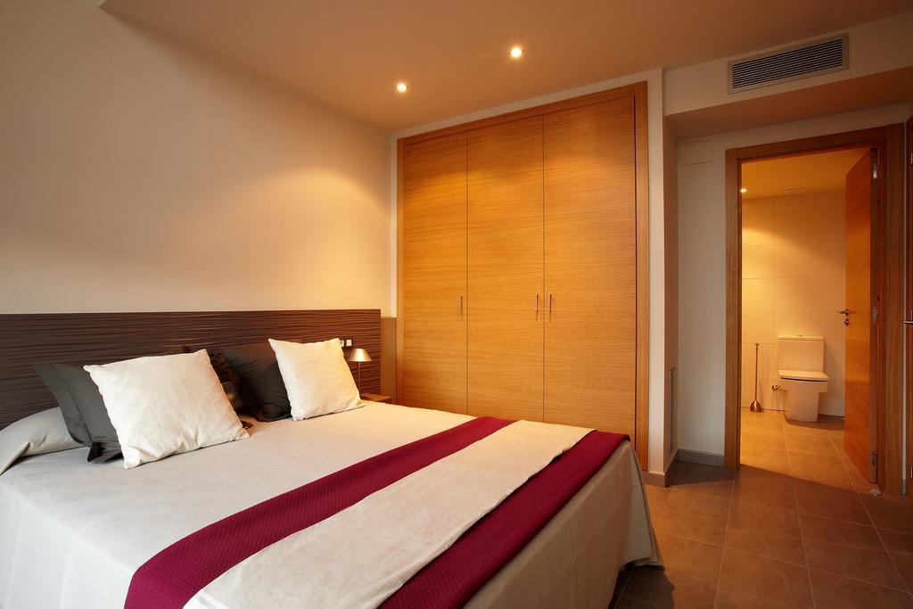 Apartaments Terraza Figueres Фигерас Экстерьер фото