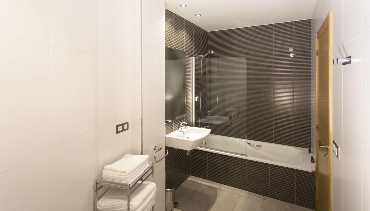 Apartaments Terraza Figueres Фигерас Экстерьер фото